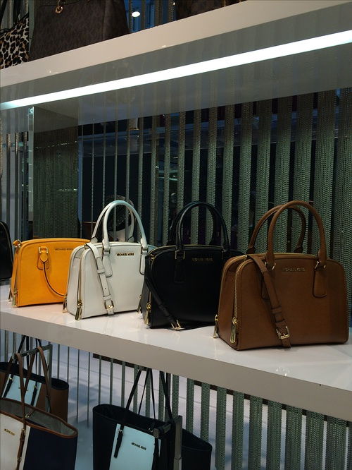 解析美國代購買手直招代理與商品房代購代銷 機(jī)遇、模式與風(fēng)險防范